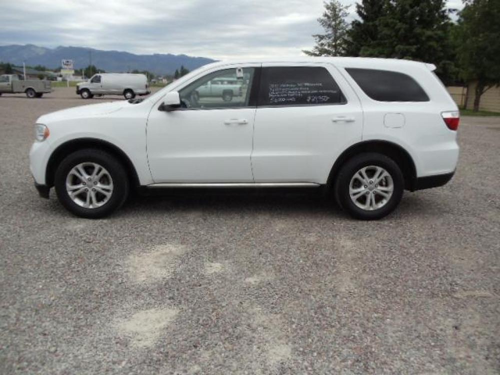 2013 White /Tan Dodge Durango SXT AWD (1C4RDJAG8DC) with an 3.6L V6 DOHC 24V engine, 5-Speed Automatic transmission, located at 5465 Highway 2 W., Columbia Falls, MT, 59912, (406) 892-4407, 48.352188, -114.240929 - Photo #3