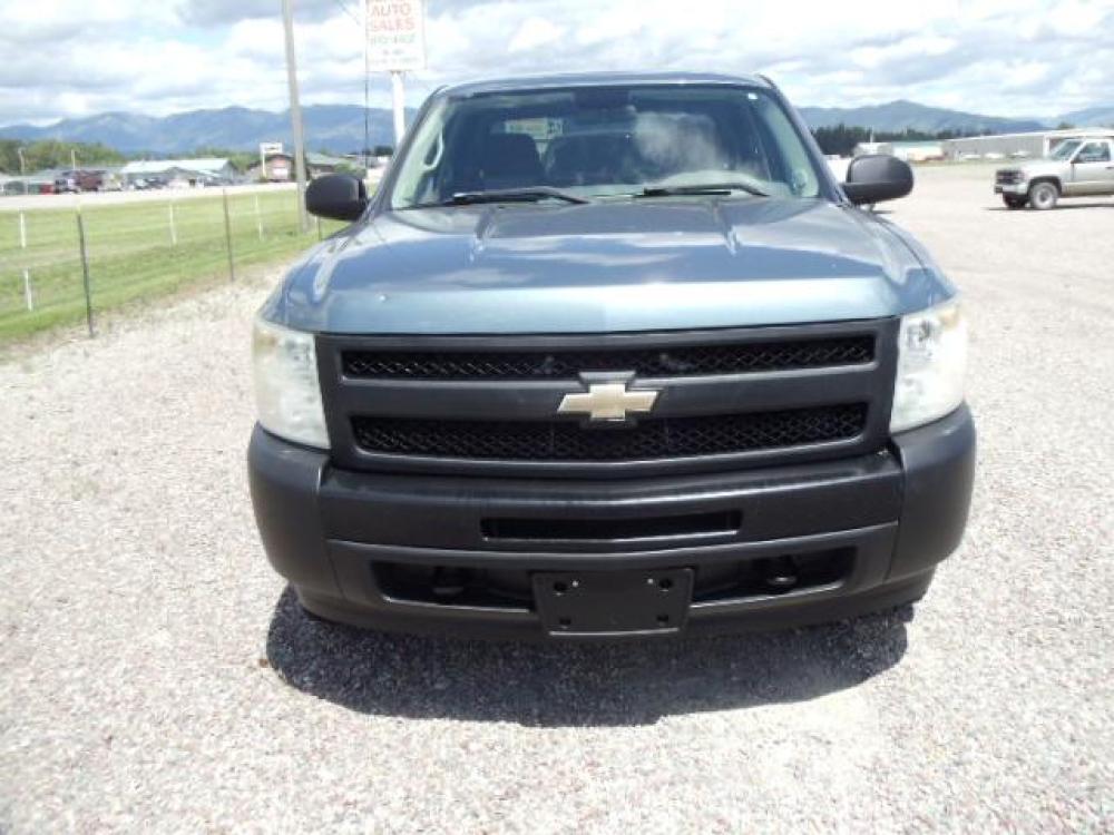 2009 Blue /Gray Chevrolet Silverado 1500 LS Crew Cab 4WD (3GCEK13C59G) with an 4.8L V8 OHV 16V engine, 4-Speed Automatic transmission, located at 5465 Highway 2 W., Columbia Falls, MT, 59912, (406) 892-4407, 48.352188, -114.240929 - Photo #1