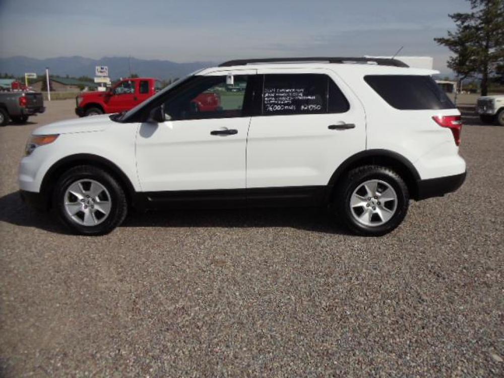 2014 White /Grey Ford Explorer Base 4WD (1FM5K8B85EG) with an 3.5L V6 DOHC 24V engine, 6-Speed Automatic transmission, located at 5465 Highway 2 W., Columbia Falls, MT, 59912, (406) 892-4407, 48.352188, -114.240929 - Keyless entry Cruise control Front and rear heat and AC Power windows door locks and mirrors Power seat drivers only MP3 - Photo #3