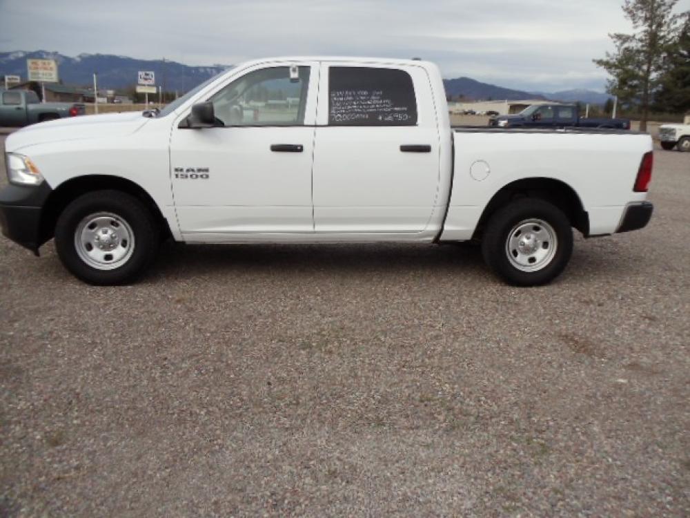 2014 White /Gray RAM 1500 Tradesman Crew Cab SWB 4WD (1C6RR7KG5ES) with an 3.6L V6 DOHC 24V FFV engine, 6-Speed Automatic transmission, located at 5465 Highway 2 W., Columbia Falls, MT, 59912, (406) 892-4407, 48.352188, -114.240929 - Photo #3
