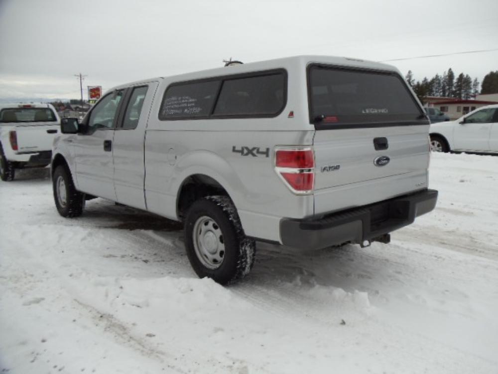 2013 Silver /Gray Ford F-150 XL (1FTEX1EM2DF) with an 3.7L V6 DOHC 24V engine, 6-Speed Automatic transmission, located at 5465 Highway 2 W., Columbia Falls, MT, 59912, (406) 892-4407, 48.352188, -114.240929 - Photo #4