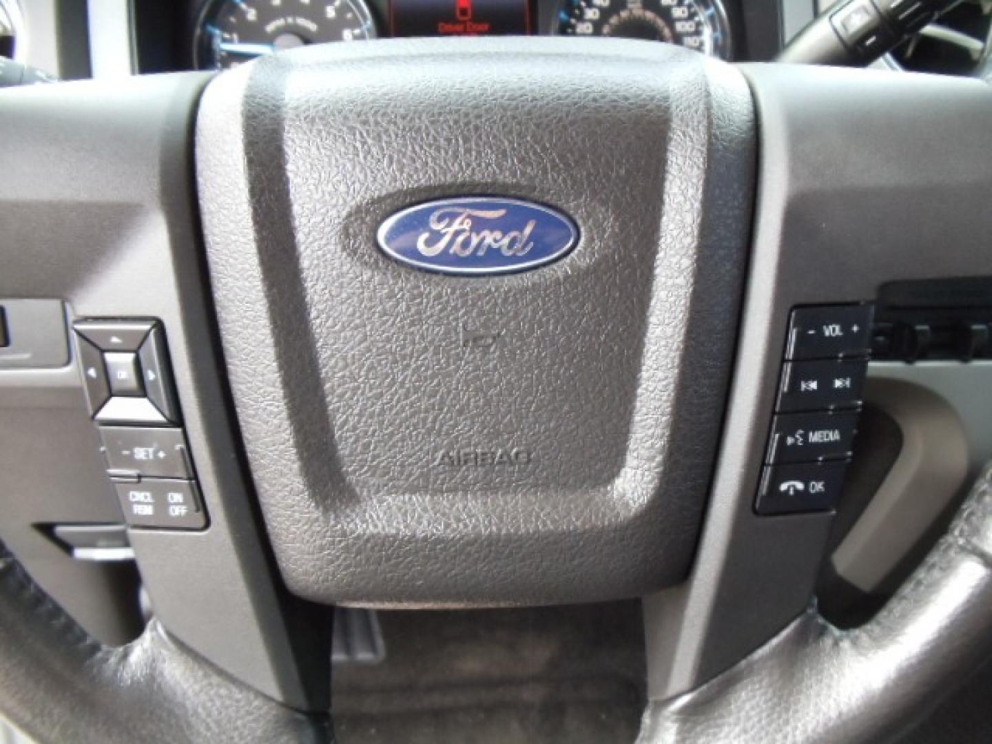 2013 Silver /Gray Ford F-150 XLT SuperCrew 4WD (1FTFW1EF3DK) with an 5.0L V8 engine, 6-Speed Automatic transmission, located at 5465 Highway 2 W., Columbia Falls, MT, 59912, (406) 892-4407, 48.352188, -114.240929 - Photo#19