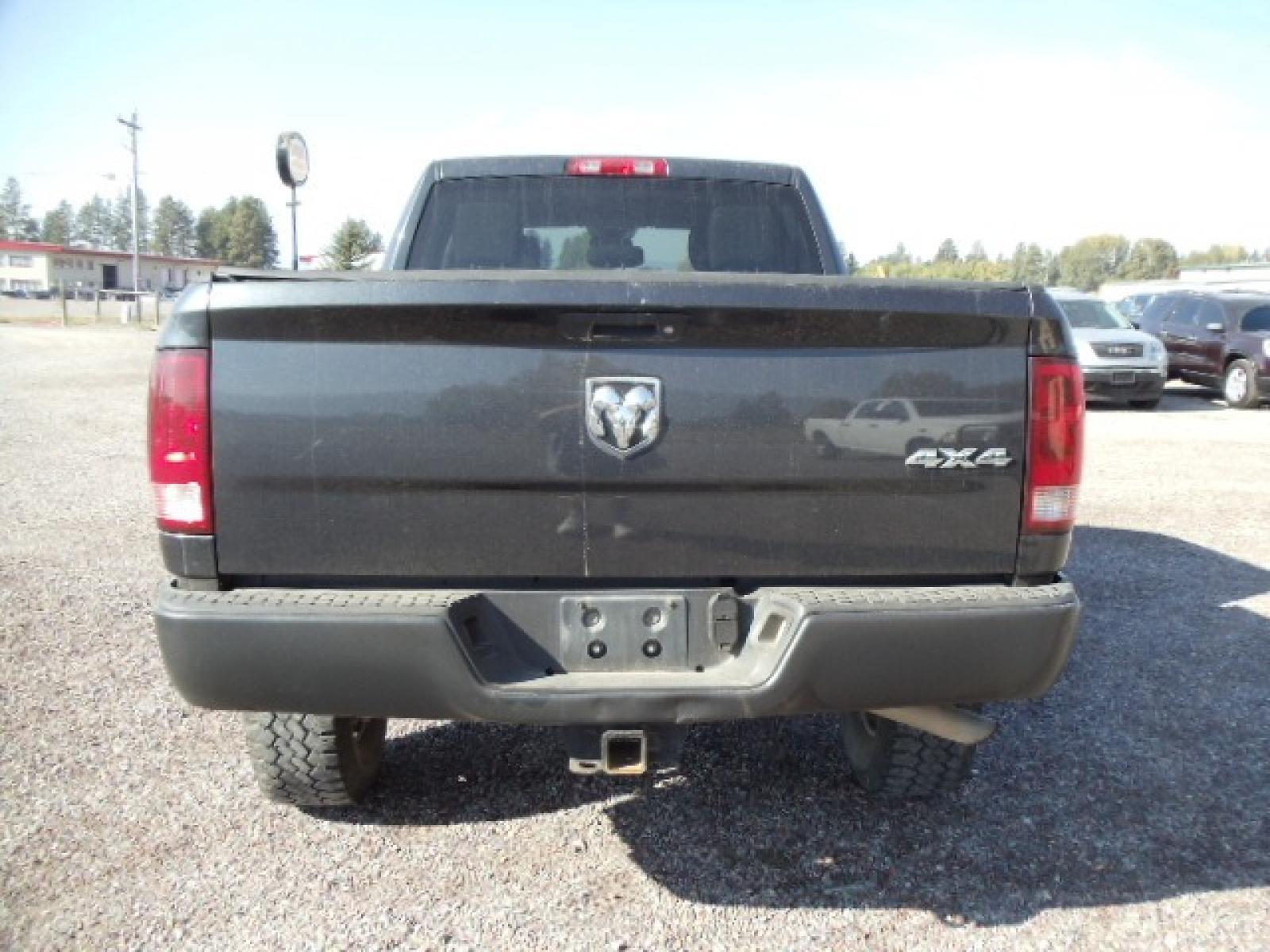 2014 Blue /Grey RAM 2500 Tradesman (3C6TR5CT3EG) with an 5.7L V8 OHV 16V engine, 6-Speed Automatic transmission, located at 5465 Highway 2 W., Columbia Falls, MT, 59912, (406) 892-4407, 48.352188, -114.240929 - Photo #5