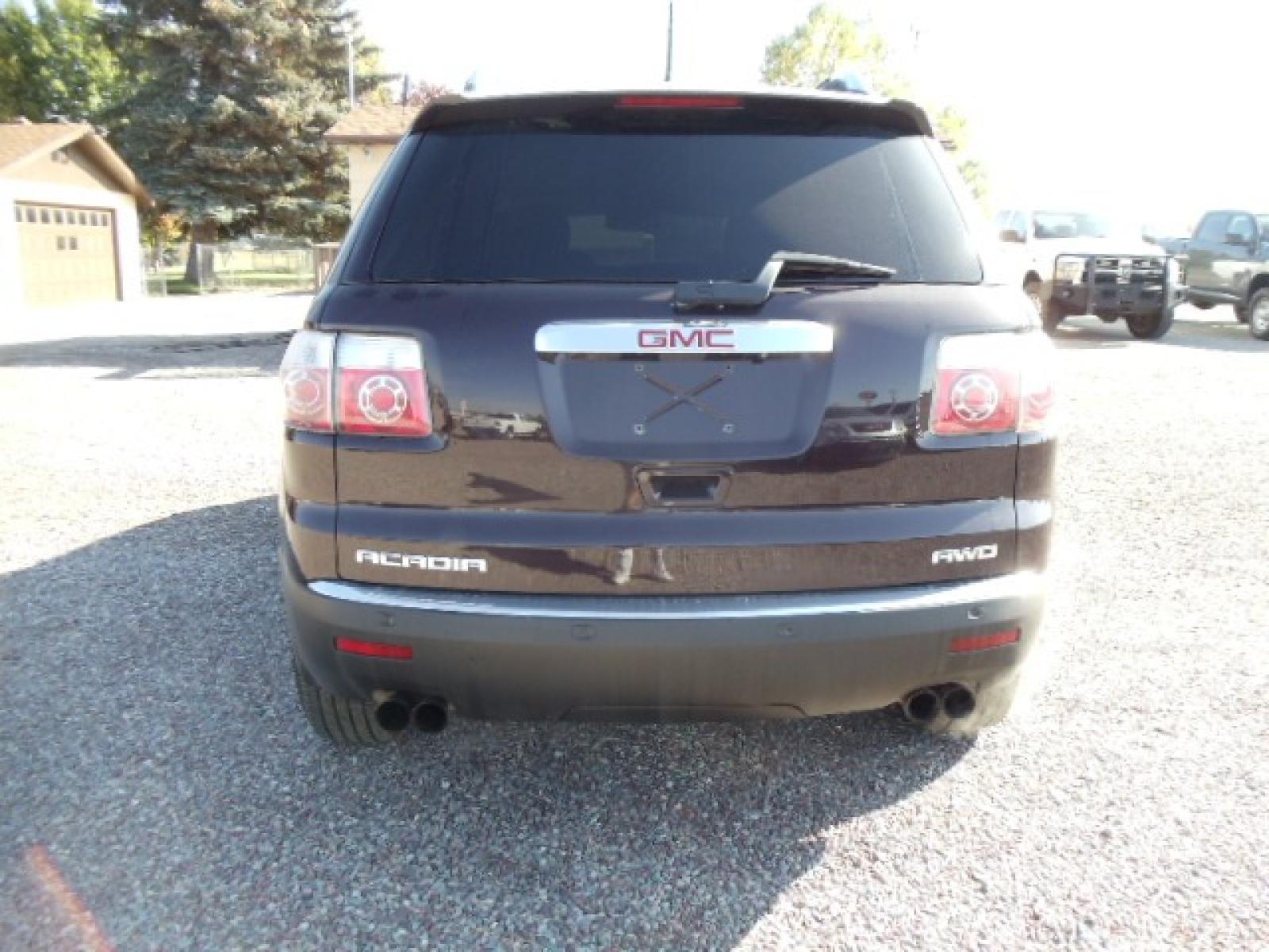 2009 Purple /Silver GMC Acadia SLE-1 AWD (1GKEV13D29J) with an 3.6L V6 DOHC 24V engine, 6-Speed Automatic transmission, located at 5465 Highway 2 W., Columbia Falls, MT, 59912, (406) 892-4407, 48.352188, -114.240929 - Photo #5