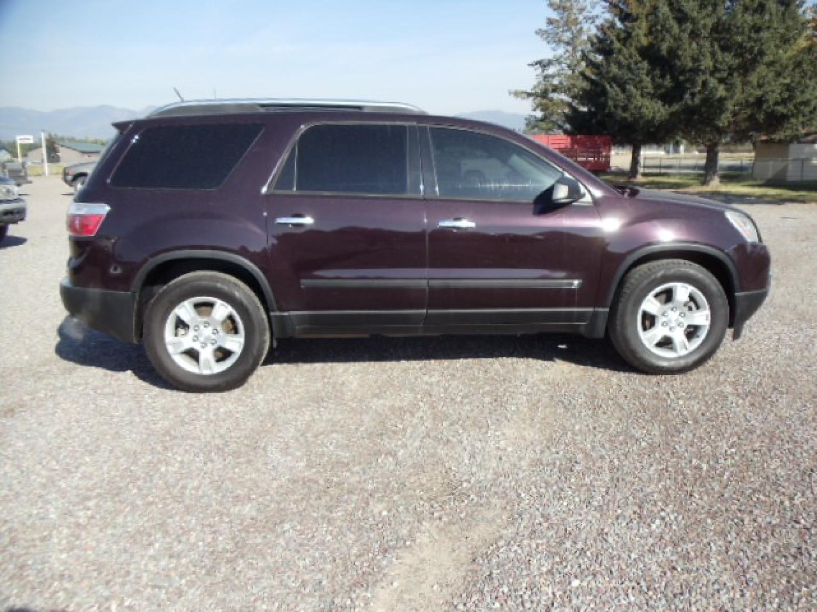 2009 Purple /Silver GMC Acadia SLE-1 AWD (1GKEV13D29J) with an 3.6L V6 DOHC 24V engine, 6-Speed Automatic transmission, located at 5465 Highway 2 W., Columbia Falls, MT, 59912, (406) 892-4407, 48.352188, -114.240929 - Photo #8