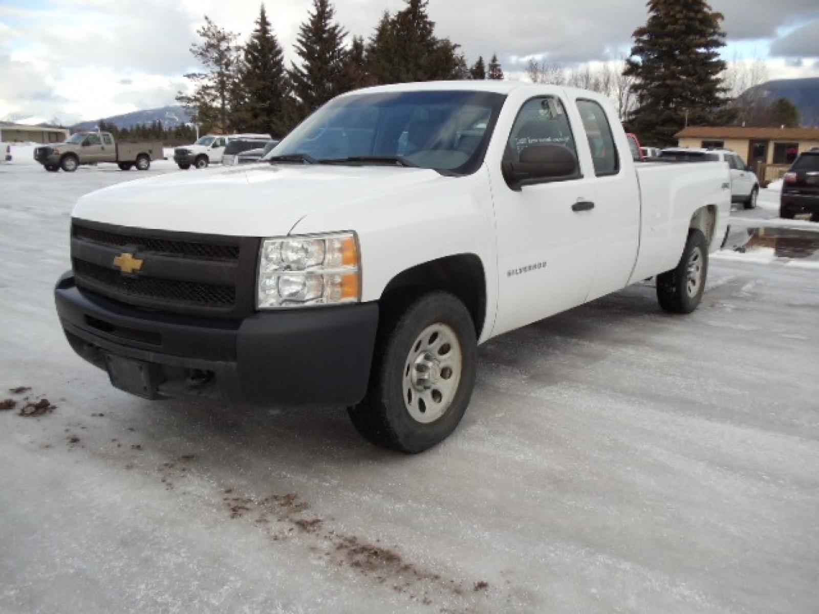 2012 White /Gray Chevrolet Silverado 1500 Work Truck Ext. Cab 4WD (1GCRKPE06CZ) with an 5.3L V8 OHV 16V FFV engine, 4-Speed Automatic transmission, located at 5465 Highway 2 W., Columbia Falls, MT, 59912, (406) 892-4407, 48.352188, -114.240929 - This truck was previously owned by the federal government so it has been well maintained and taken care of. The truck is clean inside and out with good tires and low actual miles. This is the Quad Door Long Box. - Photo #2