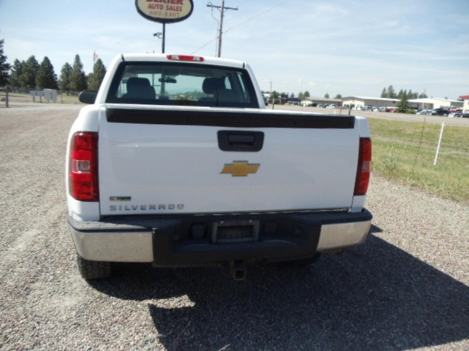 2012 White /Grey Chevrolet Silverado 1500 Work Truck Ext. Cab 4WD (1GCRKPE75CZ) with an 5.3L V8 OHV 16V FFV engine, 4-Speed Automatic transmission, located at 5465 Highway 2 W., Columbia Falls, MT, 59912, (406) 892-4407, 48.352188, -114.240929 - Photo #5