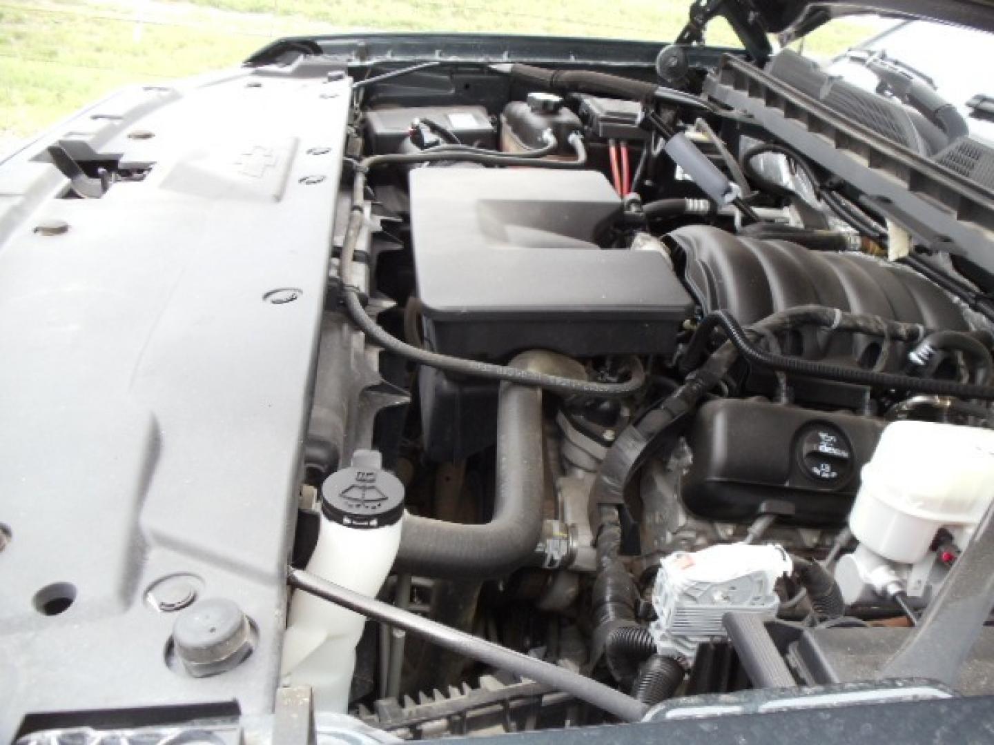 2017 Gray /Gray Chevrolet Silverado 1500 Work Truck Double Cab 4WD (1GCVKNEH2HZ) with an 4.3L V6 OHV 12V engine, 6A transmission, located at 5465 Highway 2 W., Columbia Falls, MT, 59912, (406) 892-4407, 48.352188, -114.240929 - Photo#23