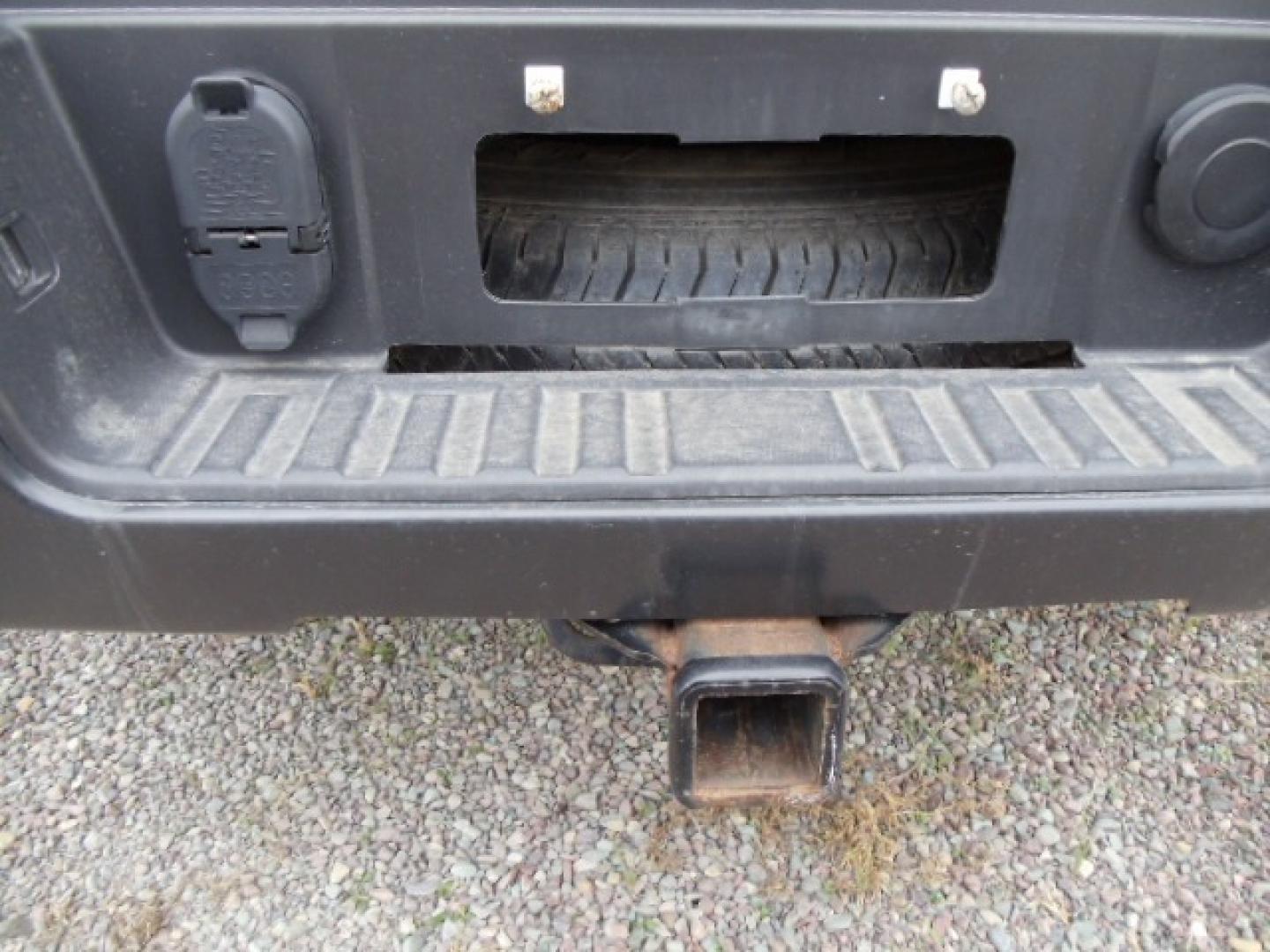2017 Gray /Gray Chevrolet Silverado 1500 Work Truck Double Cab 4WD (1GCVKNEH2HZ) with an 4.3L V6 OHV 12V engine, 6A transmission, located at 5465 Highway 2 W., Columbia Falls, MT, 59912, (406) 892-4407, 48.352188, -114.240929 - Photo#6