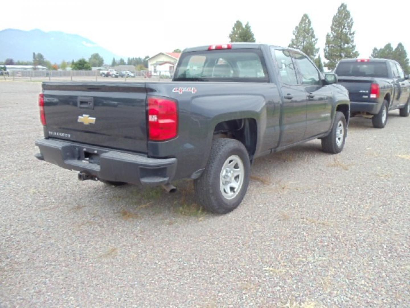 2017 Gray /Gray Chevrolet Silverado 1500 Work Truck Double Cab 4WD (1GCVKNEH2HZ) with an 4.3L V6 OHV 12V engine, 6A transmission, located at 5465 Highway 2 W., Columbia Falls, MT, 59912, (406) 892-4407, 48.352188, -114.240929 - Photo#8