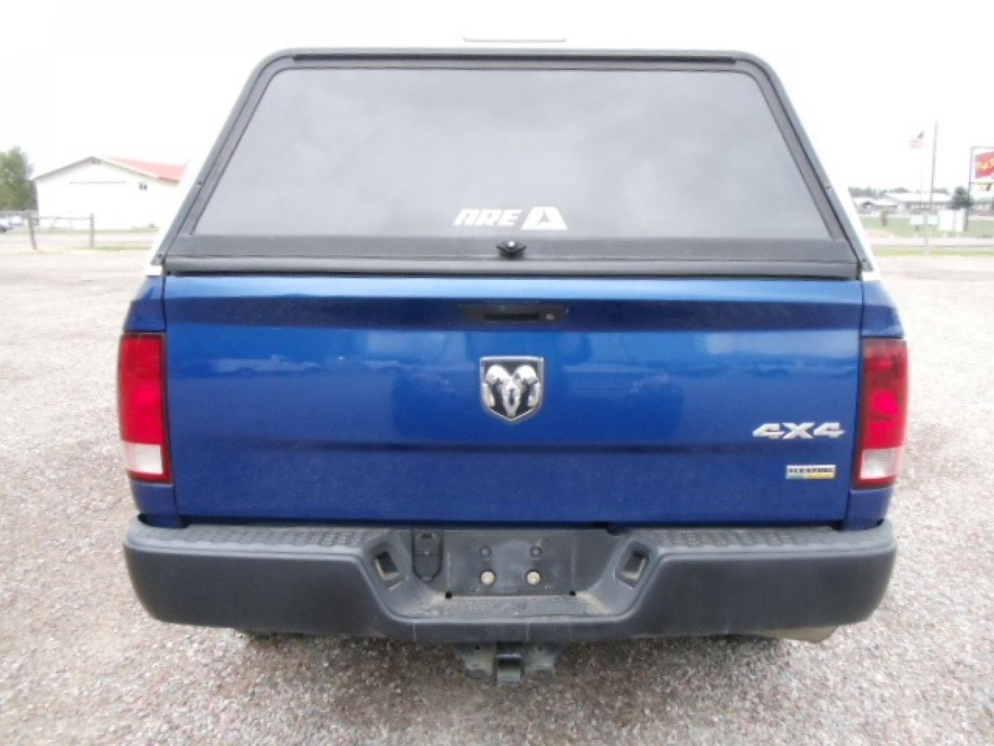 2014 Blue /Gray RAM 1500 Tradesman Crew Cab SWB 4WD (1C6RR7KG0ES) with an 3.6L V6 DOHC 24V FFV engine, 6-Speed Automatic transmission, located at 5465 Highway 2 W., Columbia Falls, MT, 59912, (406) 892-4407, 48.352188, -114.240929 - Photo#5