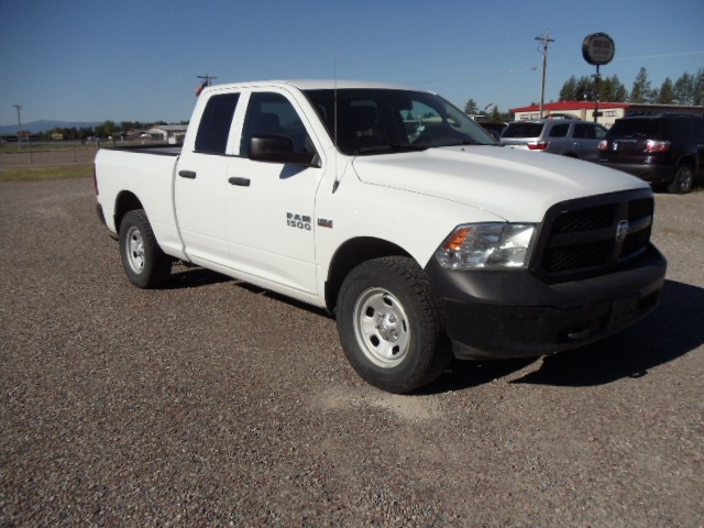 photo of 2016 RAM 1500 Tradesman Quad Cab 4WD