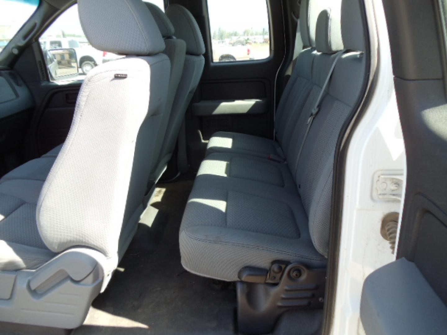 2012 White /Gray Ford F-150 XL (1FTFX1EF6CK) with an 5.0L V8 engine, 6-Speed Automatic transmission, located at 5465 Highway 2 W., Columbia Falls, MT, 59912, (406) 892-4407, 48.352188, -114.240929 - Photo#15