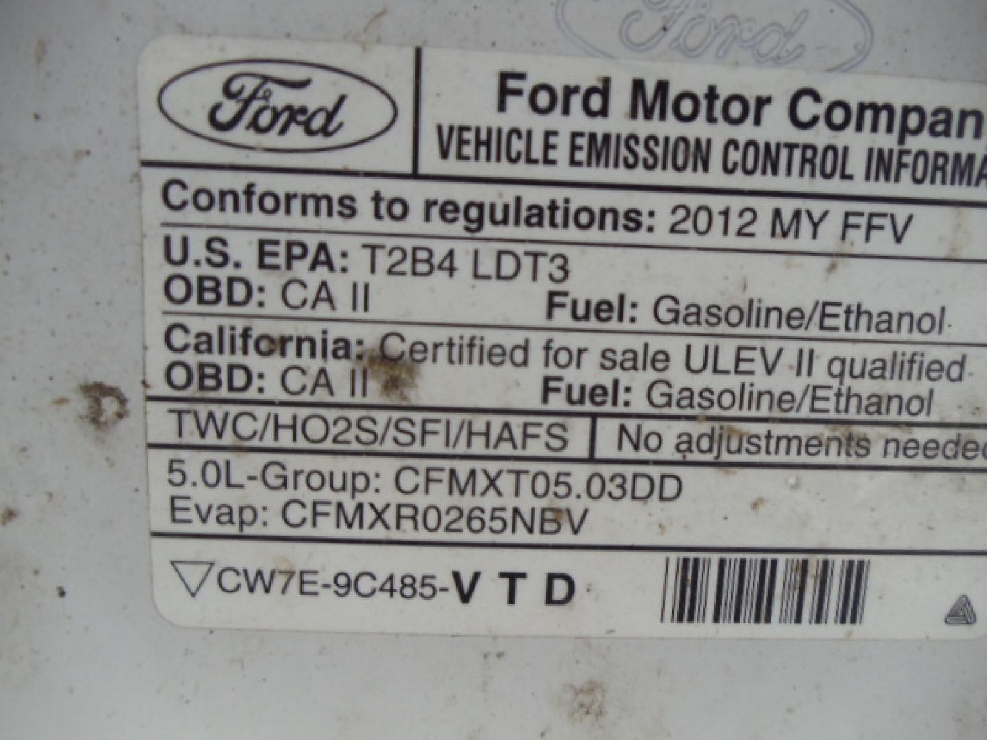 2012 White /Gray Ford F-150 XL (1FTFX1EF6CK) with an 5.0L V8 engine, 6-Speed Automatic transmission, located at 5465 Highway 2 W., Columbia Falls, MT, 59912, (406) 892-4407, 48.352188, -114.240929 - Photo#22